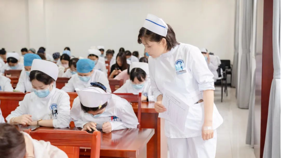 强基固本 砥砺前行&mdash;&mdash;护理部组织上半年理论知识考试
